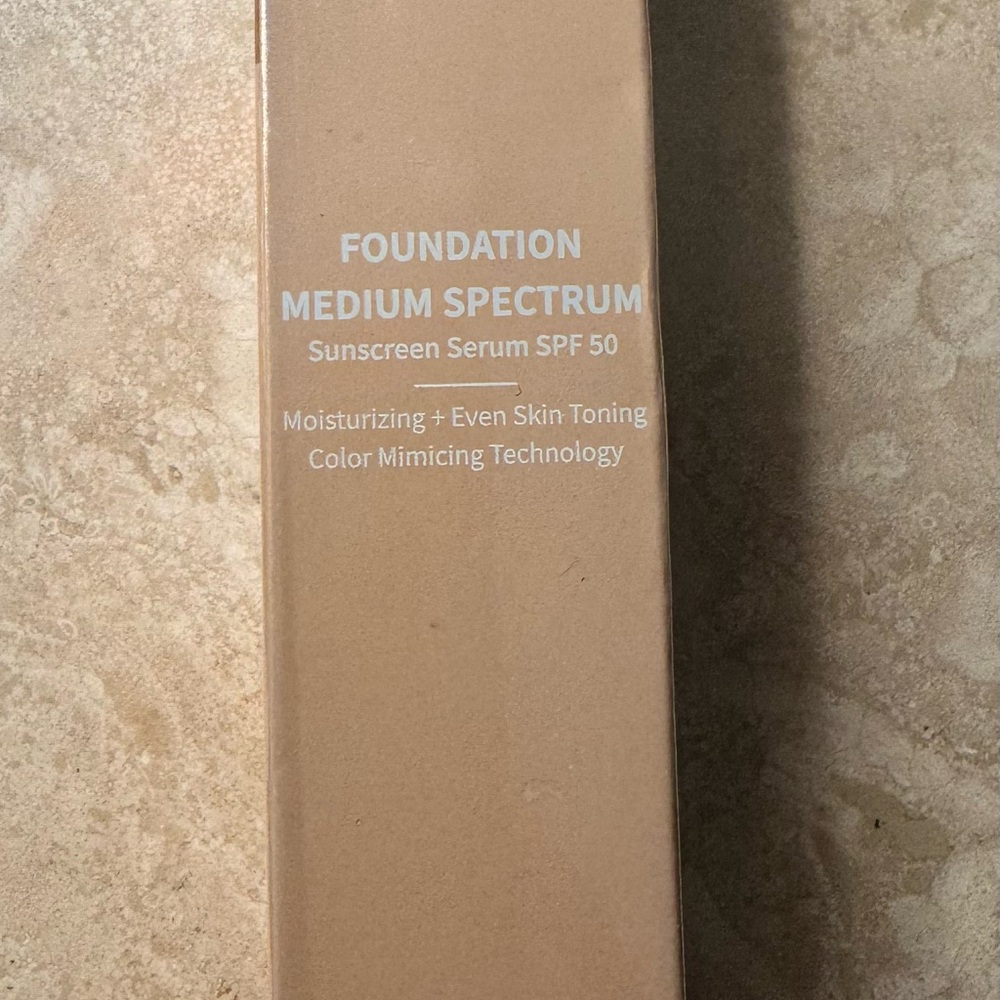 Foundation Medium Spectrum SPF 50